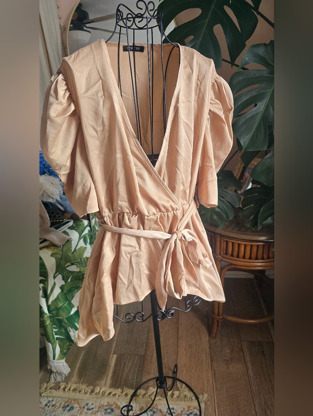 Champagne Blush Plissé Puff Sleeve Wrap Peplum Blouse Top XXL